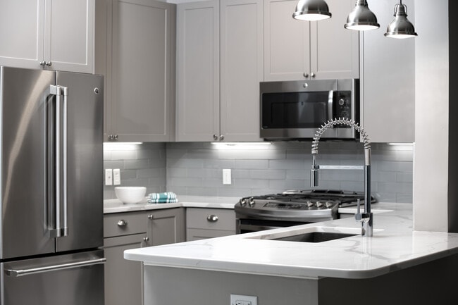 Cocina - Avalon at Chestnut Hill