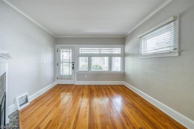 Photo - 3806 Liggett Dr