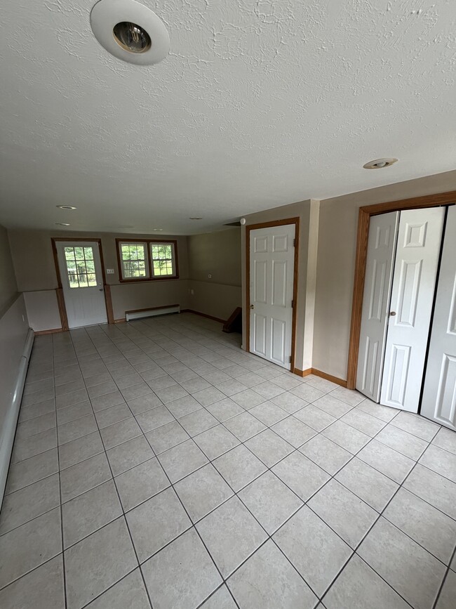 Photo - 3883 Frederick St