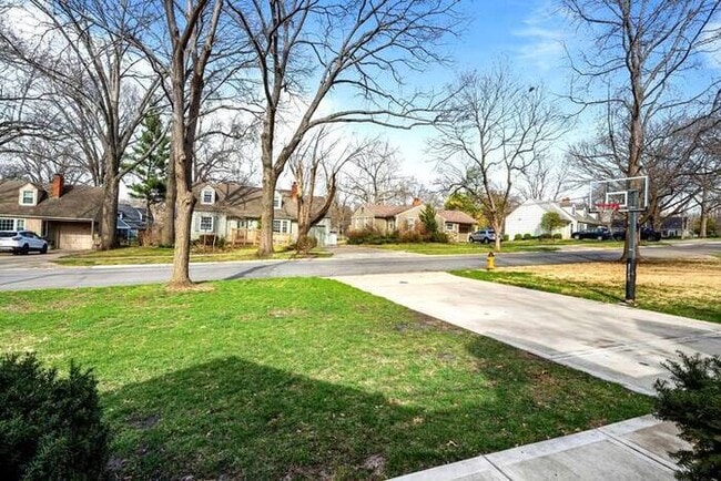 Photo - Beautifully Furnished Home – Move-In Ready!