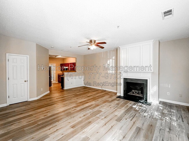 Photo - 243 Riverstone Commons Cir