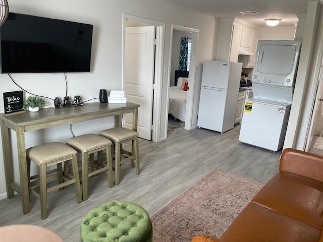 Photo - 4903 Noble St Unit 1