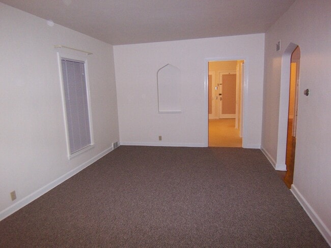 Photo - 5453 N 40th St Unit Custer Park lower