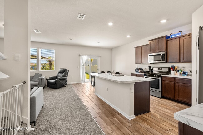 Photo - 78 Aveiro Wy