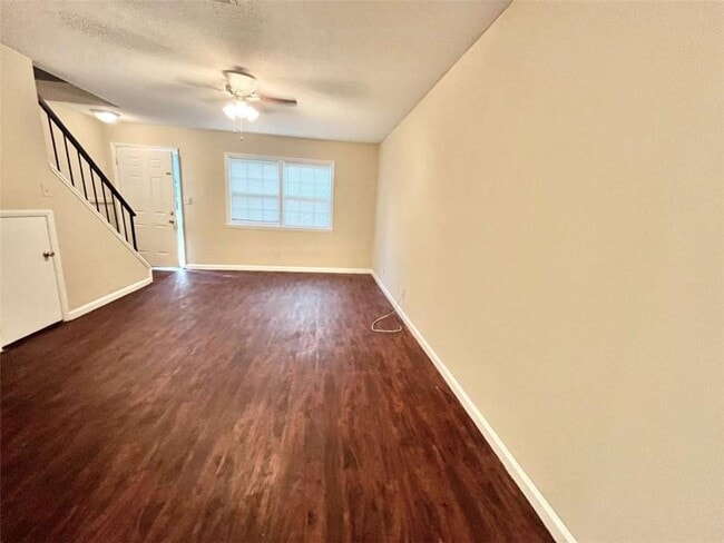 Photo - 100 Chalfont Dr