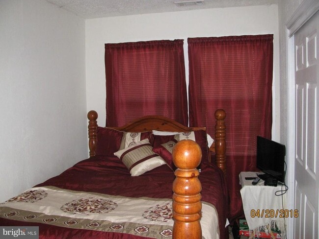 Photo - 37 Evans Ln