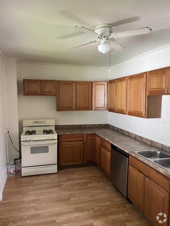 Building Photo - 3108 Glendale Ave Rental