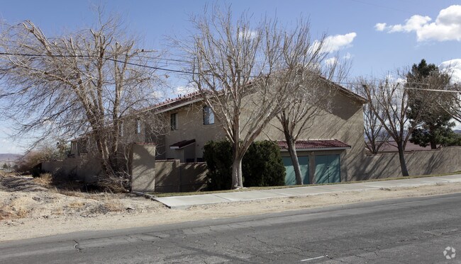 Photo - Windridge Apartments