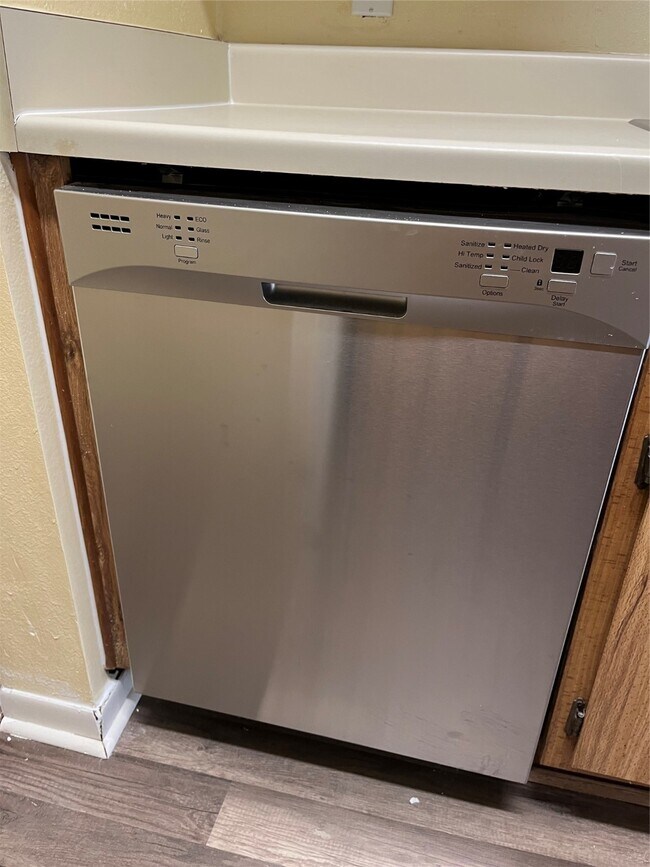 Photo - 3919 Fairmont Pkwy Unit 200