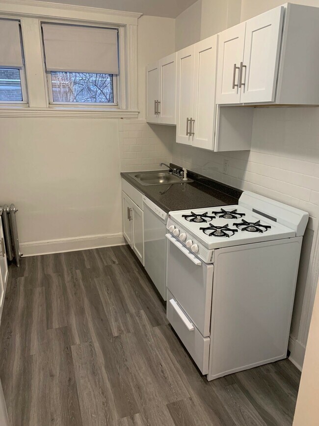 Photo - 1630 Commonwealth Avenue Apartamentos