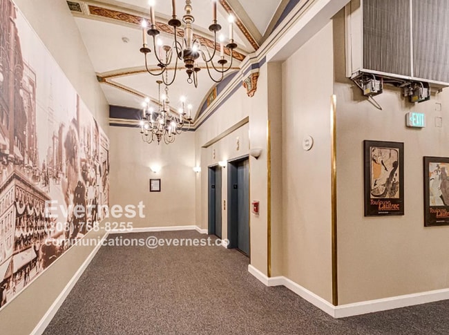 Photo - 1555 California St