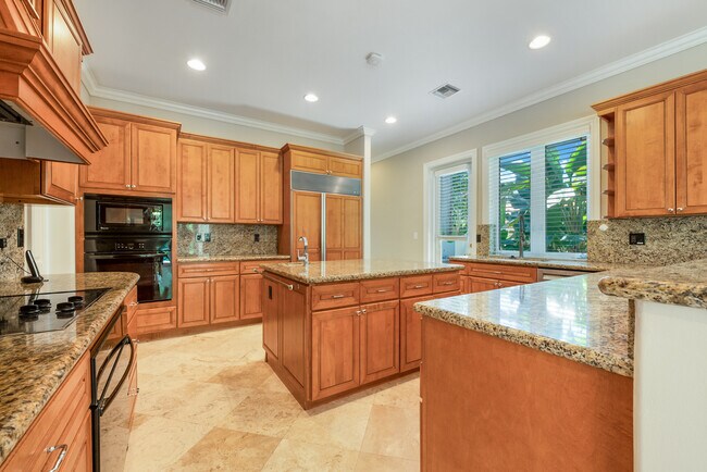Photo - 13680 Deering Bay Dr