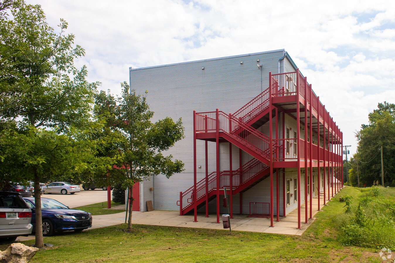 Photo - Sergeant's Apartments