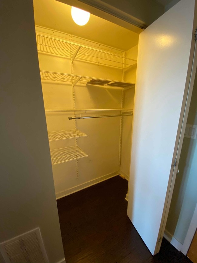 Photo - 3550 W Montrose Ave Unit 508