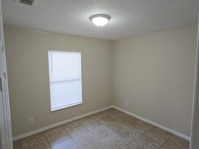 Photo - 3111 E Cayuga St