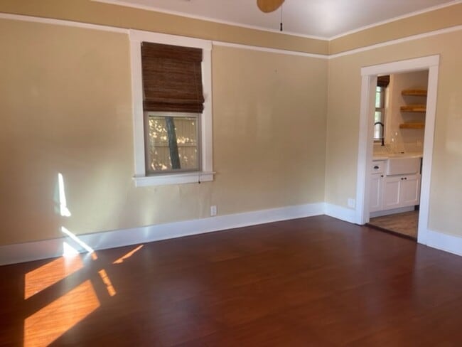 Photo - Coming Nov 1st - 3 Bedroom 2 Bath home in ...