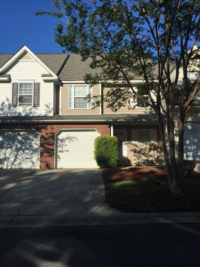 Photo - Exclusively Offered by Muse Realty, LLC