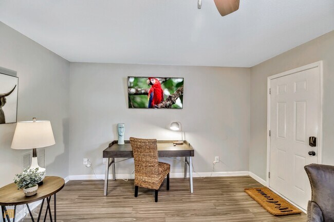 Photo - 7269 Crestside Dr