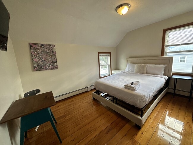 Photo - 126 Indiana Ave