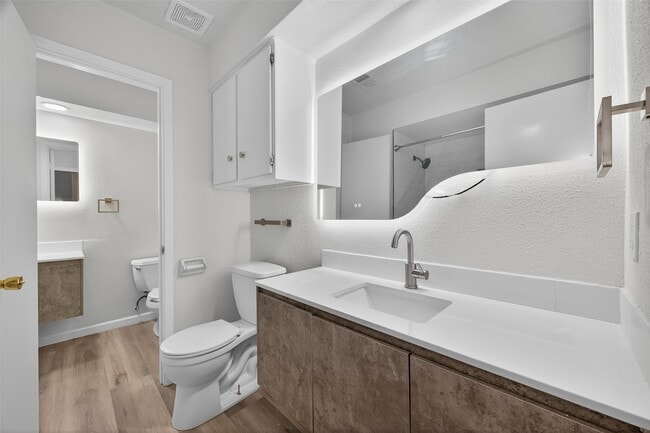 Building Photo - 6710 Biggs Ct