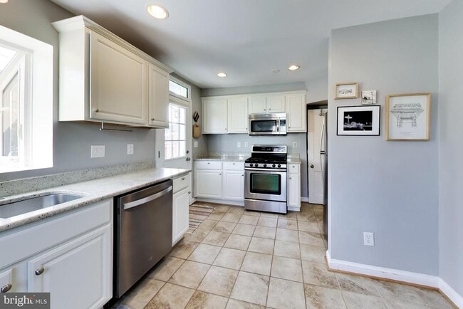 Photo - 130 Wesmond Dr