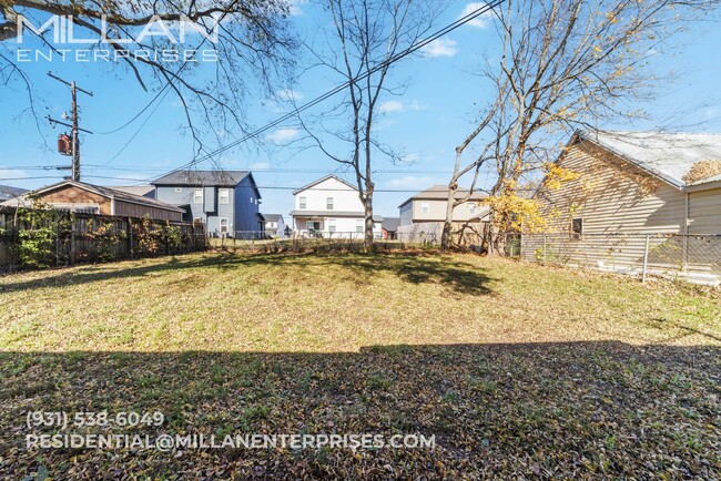 Photo - Cozy 2-Bedroom with Outdoor Space & Everyd...