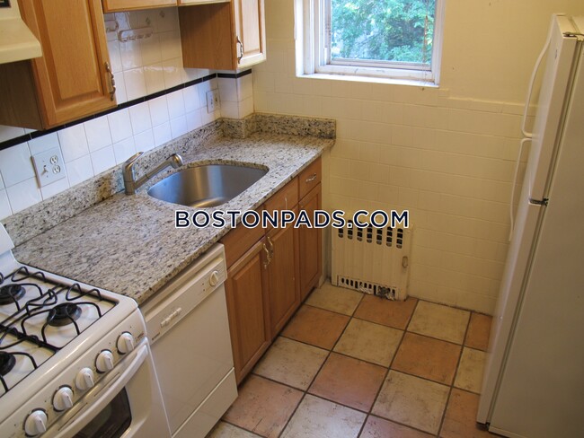 Photo - 126 Warren St Apartment Unit 23