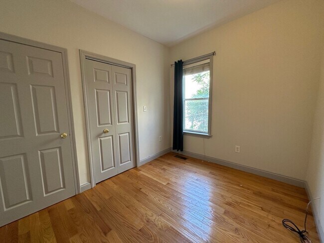 Photo - 127 Marcella St Unit 1