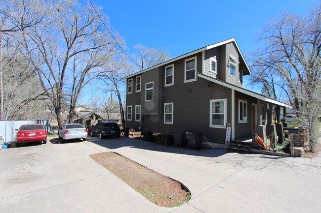 Photo - Spacious 3BR Home | Private Bathrooms + Ample Off Street Parking