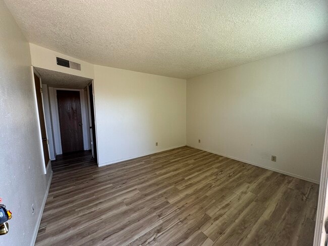 Photo - 13401 Fruit Ave NE