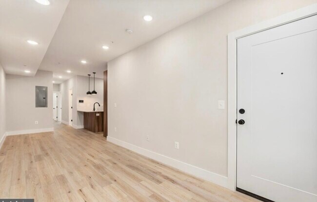 Photo - 2011 Benning Rd NE