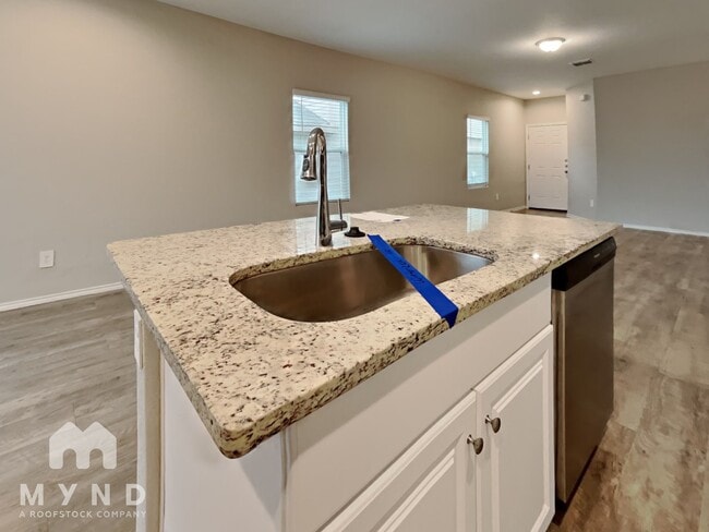 Photo - 4211 Asher Alley