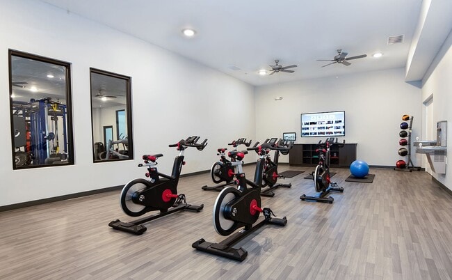 Carrollton Park Of North Dallas Apartments For Rent in