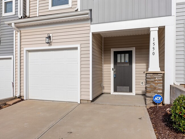 Photo - 1550 Rivermeade Dr