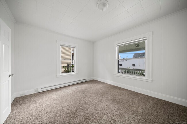 Photo - 220 Hillside Ave Apartamento Unidad 1