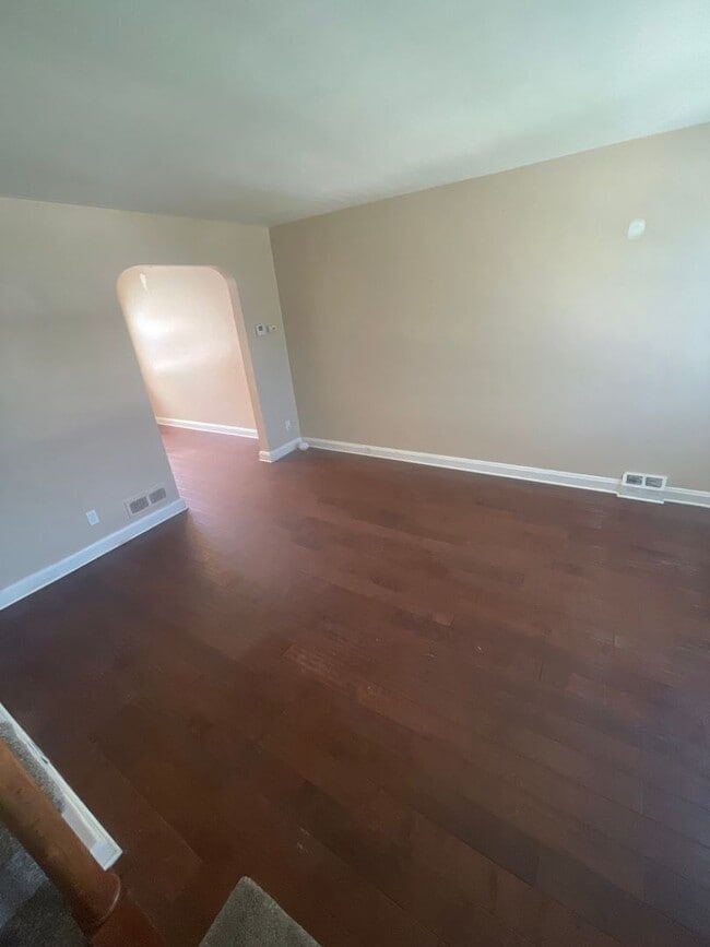 Photo - 551 Welbrook Rd