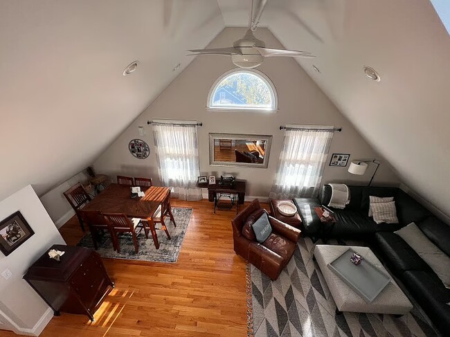 Photo - 127 Dodge St Unidad 3