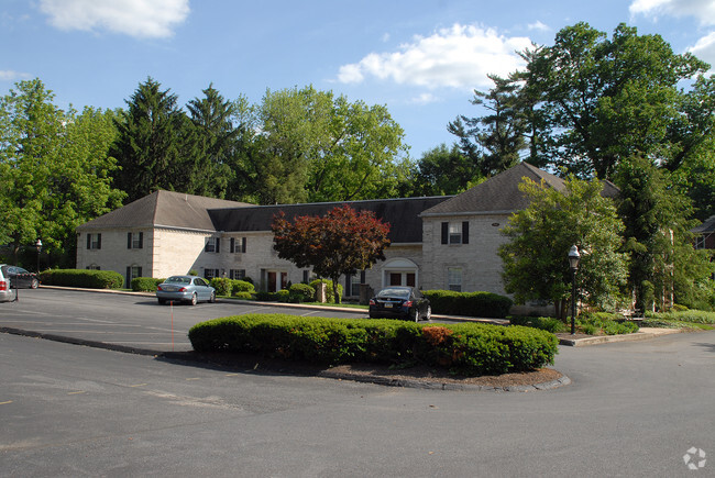 Building Photo - Chateau d'Eden Rental