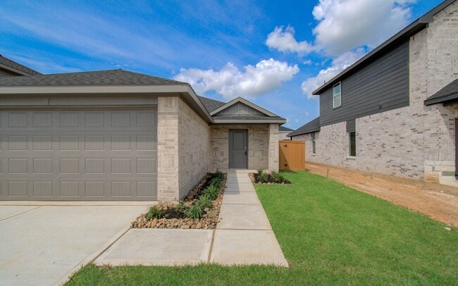 Building Photo - 3012 Dylan Skyland Dr