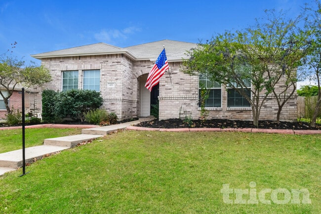 Building Photo - 421 Rowdy Dr