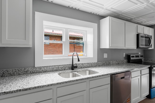 Photo - 404 High St Unidad 9