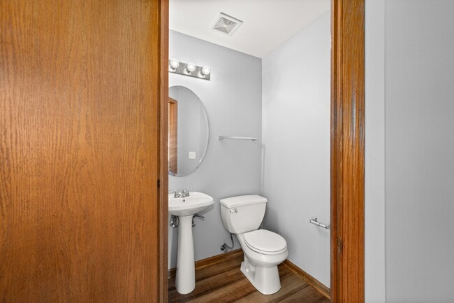 Photo - 701 Blackstone Ct