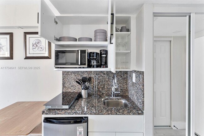 Photo - 19201 Collins Ave Unit 938