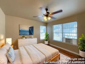 Photo - 2000 W Mistletoe Ave