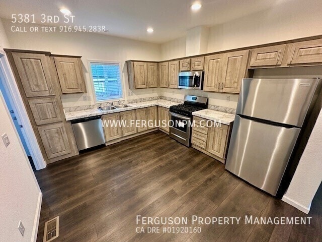 Photo - 5381 3rd St