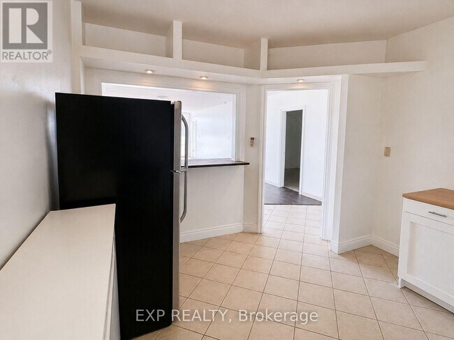 Photo - 41 Geneva St Unit 2