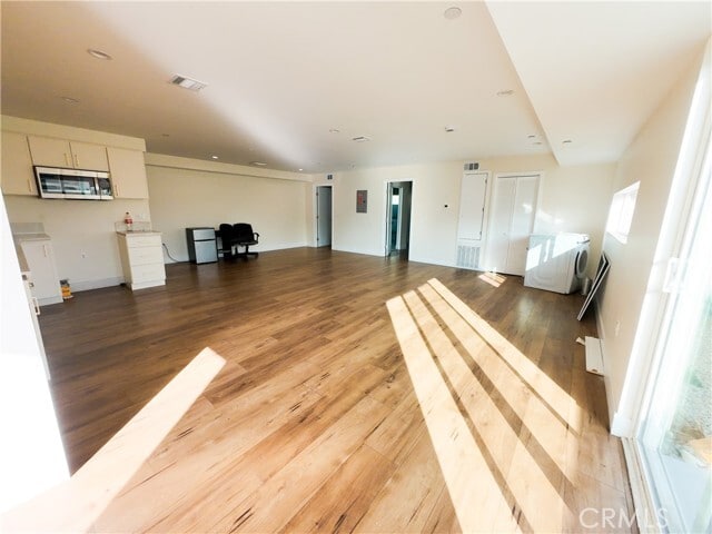 Building Photo - 6628 Camellia Ave Unit 6630 1/2