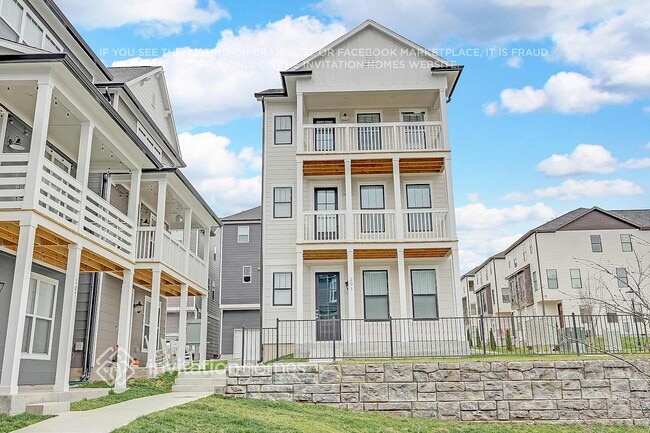 Photo - 647 Vernon Ave