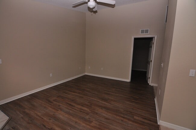 Photo - 5846 8th St Unit 5846