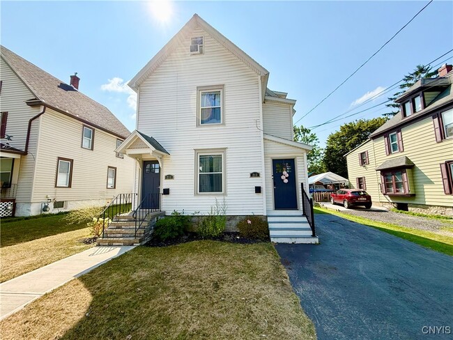 Photo - 211 N Seward Ave
